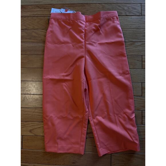 Alfred Dunner Pants - Alfred Dunner Peach Capri Pants w/ Double Button Detailing on Leg 12 Regular